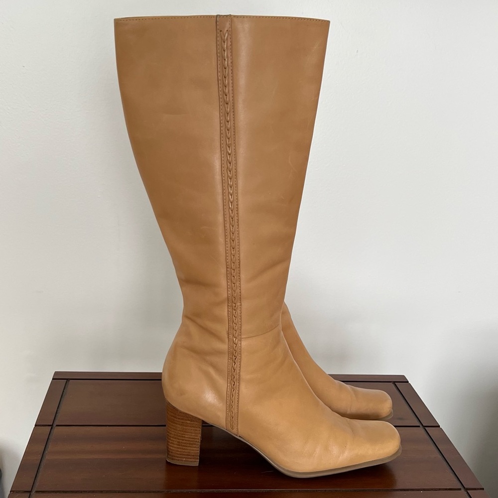 St. John’s Bay Knee High Leather Boots – Size 9 Women’s